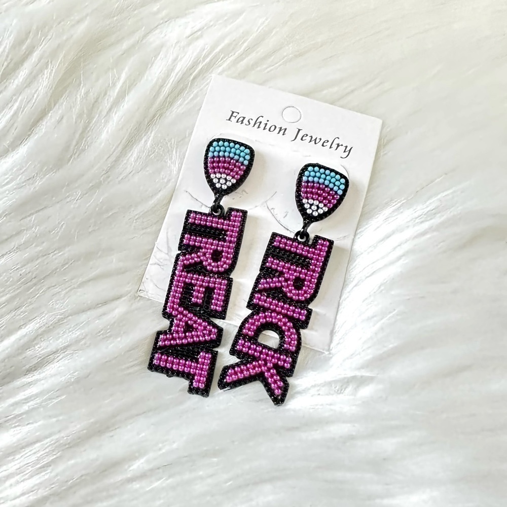 LUSH | 👻 Trick or Treat Beaded Halloween Earrings - Picture 2 of 3